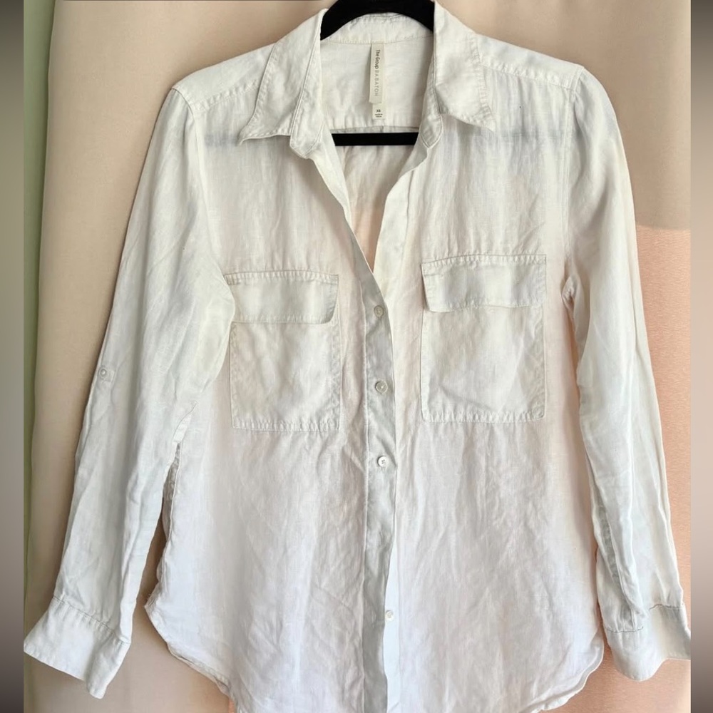 Aritzia Babaton linen button up